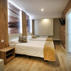 Private Bathroom Triple Room